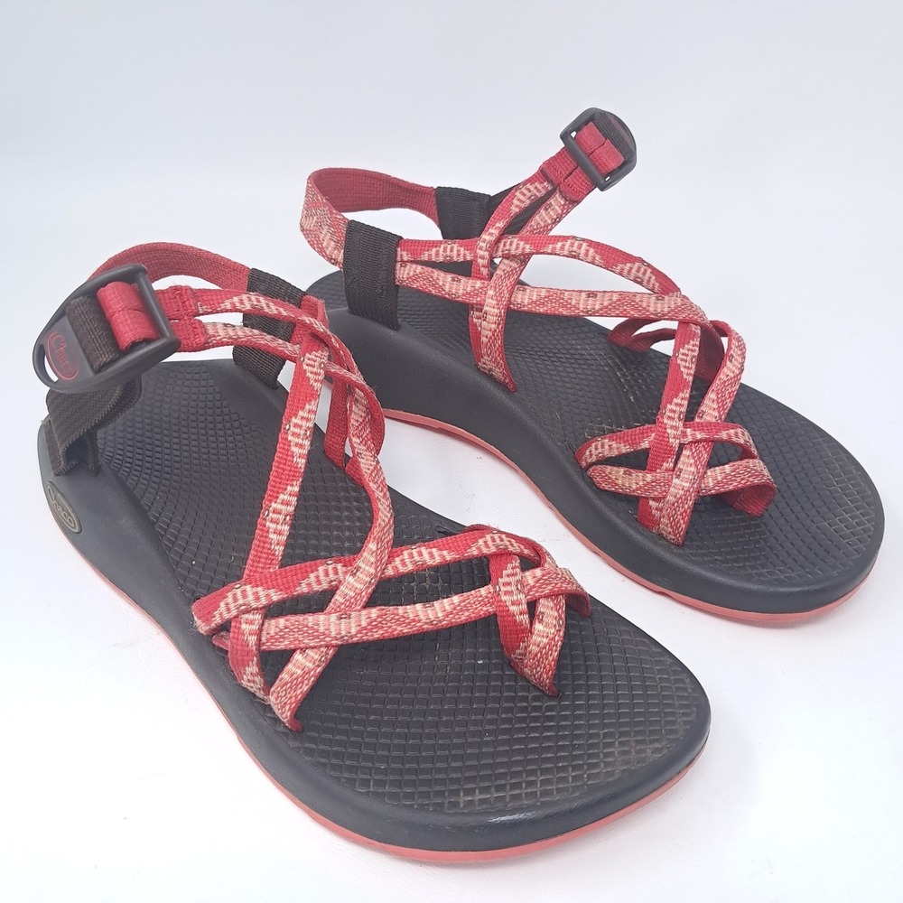 Chaco ZX2 Classic Women's Sandals Size 9 Aztec Pattern Coral Hiking Strappy Toe